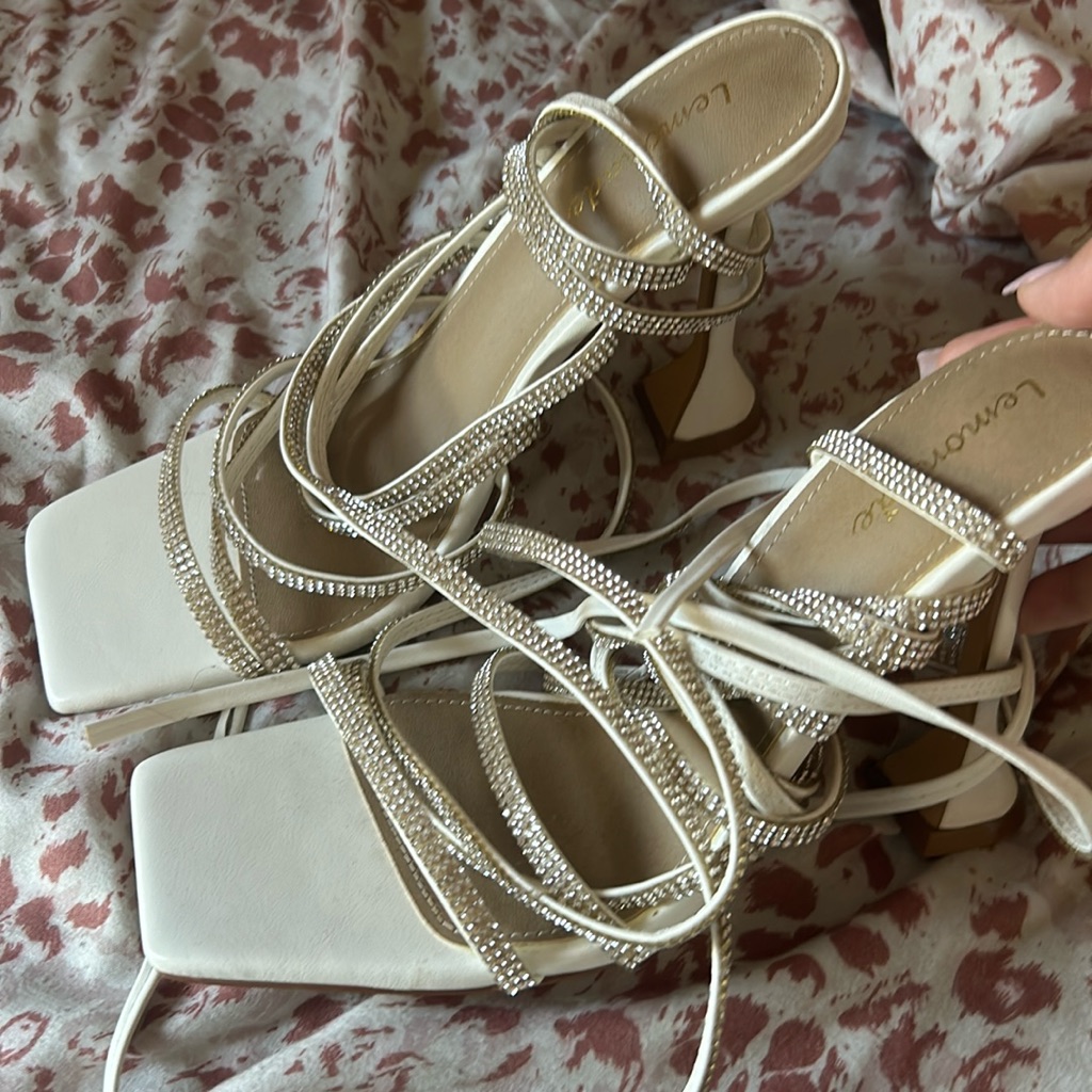 Never Worn I’m Selling Them Because I Never Wear Heels , In Great Condition